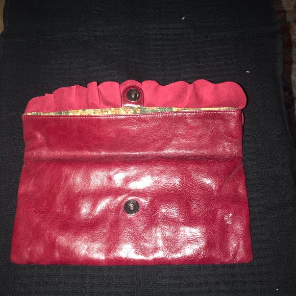 HOBO, cherry red clutch - Picture 3 of 4